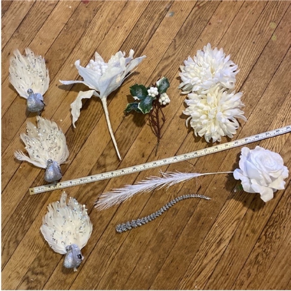 White fake flowers and feather hair clips feather bird hair clips